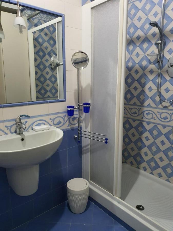 פרוג'ה B&B Metro' מראה חיצוני תמונה